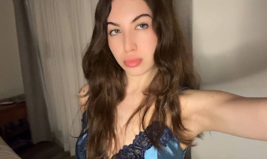 Photo Amber in Napeydo