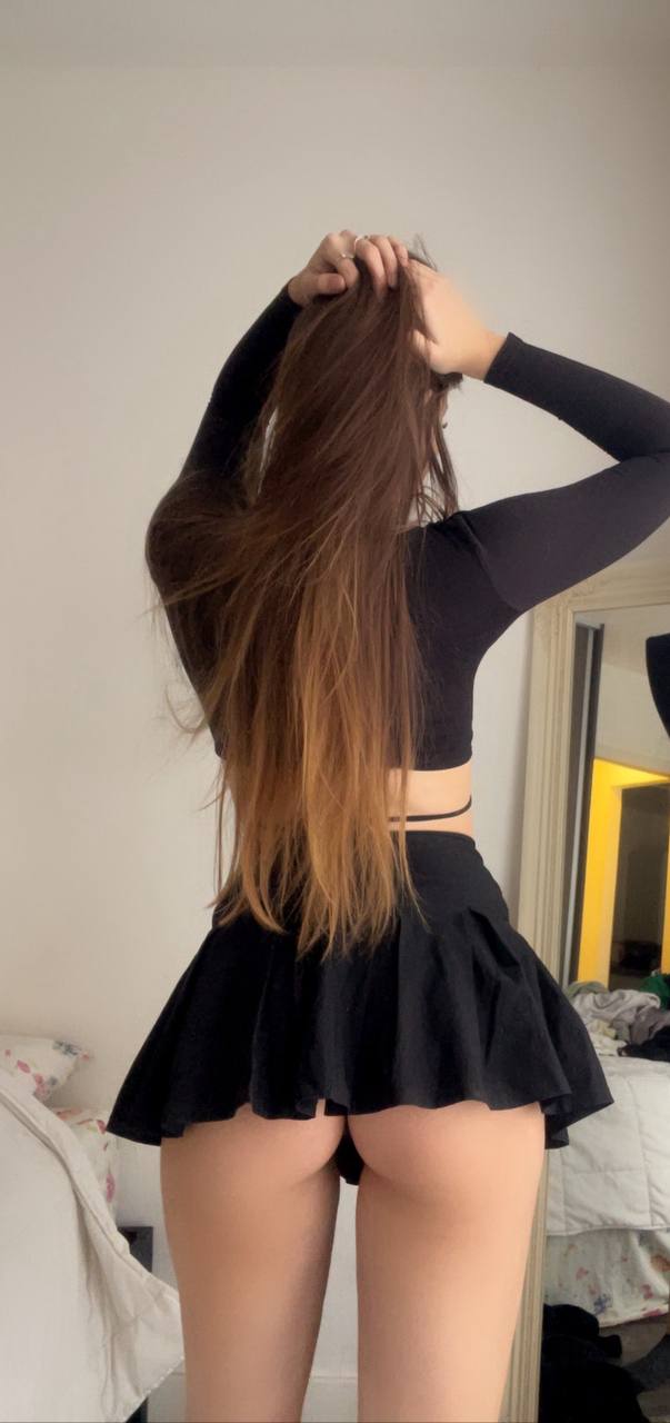 Photo Lola La Fleur in Napeydo