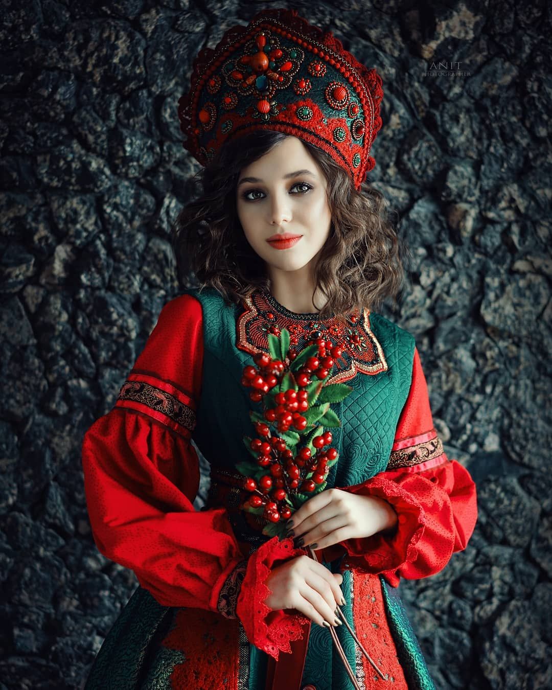 Nude girl Women in Slavic costumes in Napeydo
