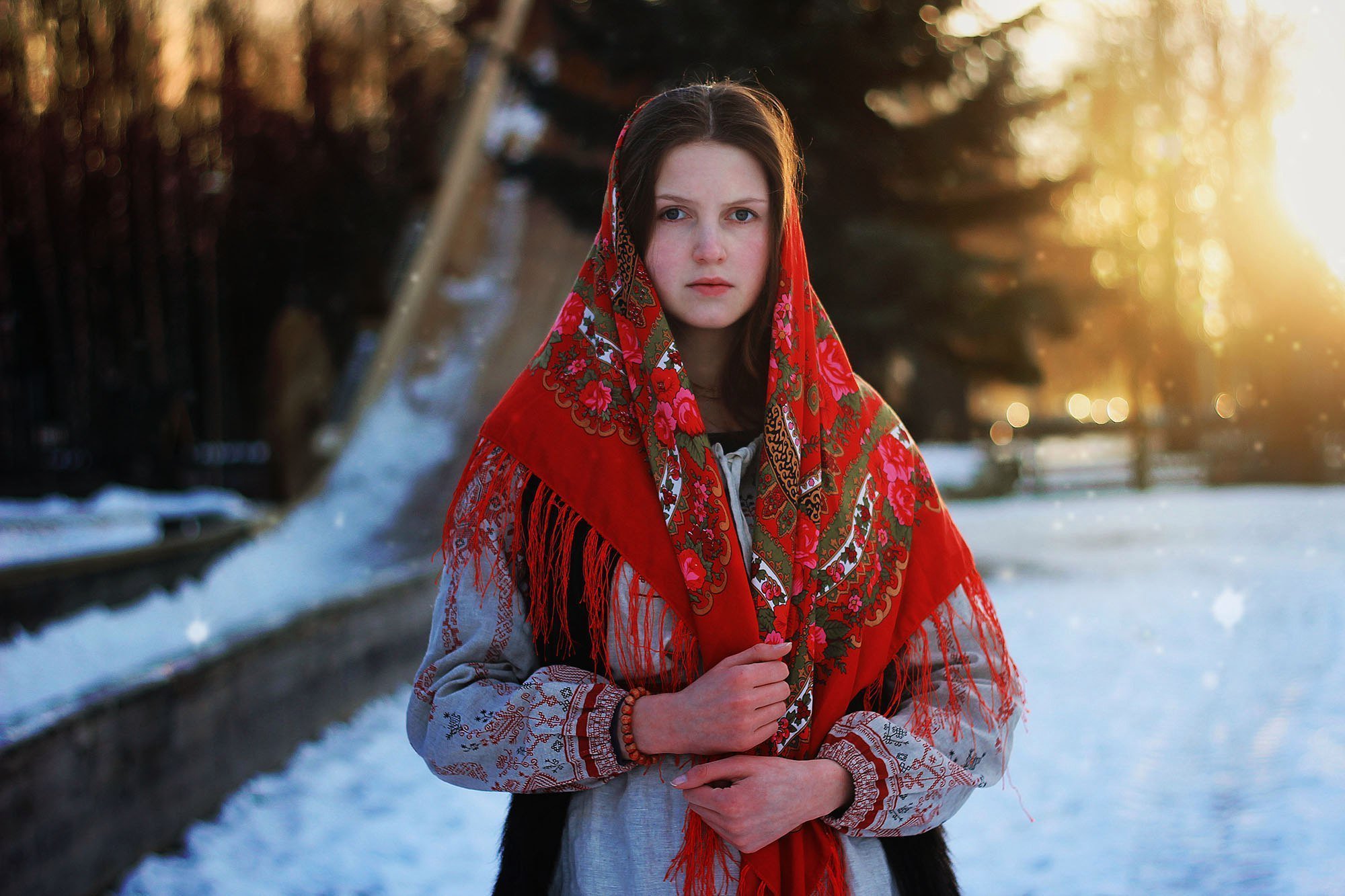 Girls in Slavic costumes in Napeydo